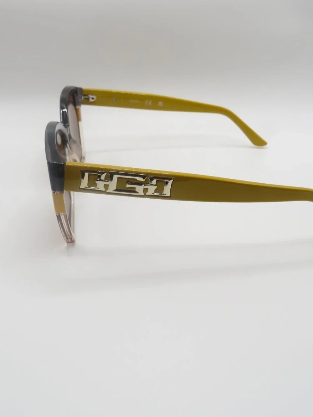 Guess New GU7912/S 41E Gray-Yellow-Clear/Brown Sunglasses.